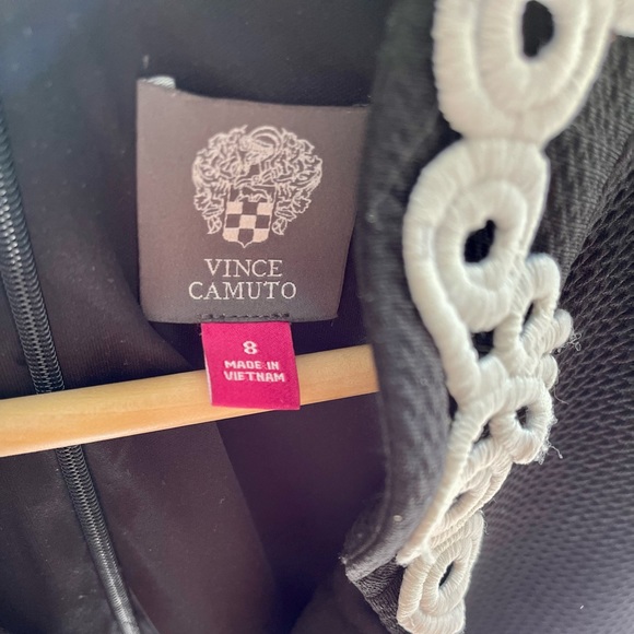 Vince Camuto Black and White Shift Dress Size 8. Great condition. - Picture 2 of 4